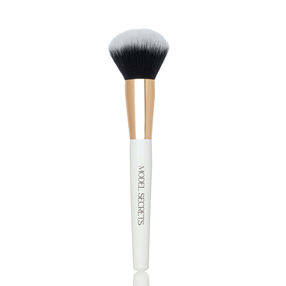POWDER BRUSH